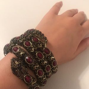 poisoned anaconda bracelet